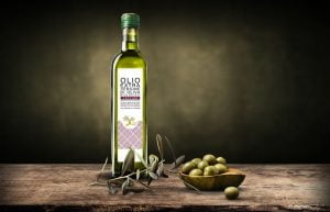 etichette professionali anziendali food latte bottiglie olio biologico Terre di Fra