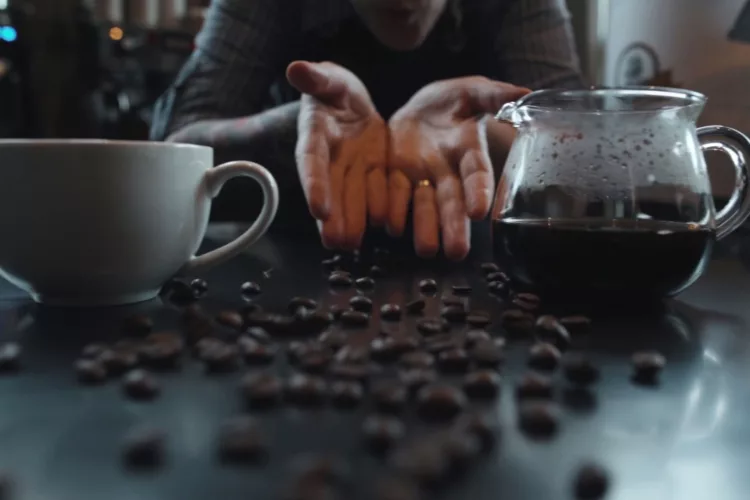 Un gusto italiano nel cuore di Londra: il video creativo di caffèLatino realizzazione-video-professionali-caffè-roma-latina-aziendali-video-esperienza-professionalità